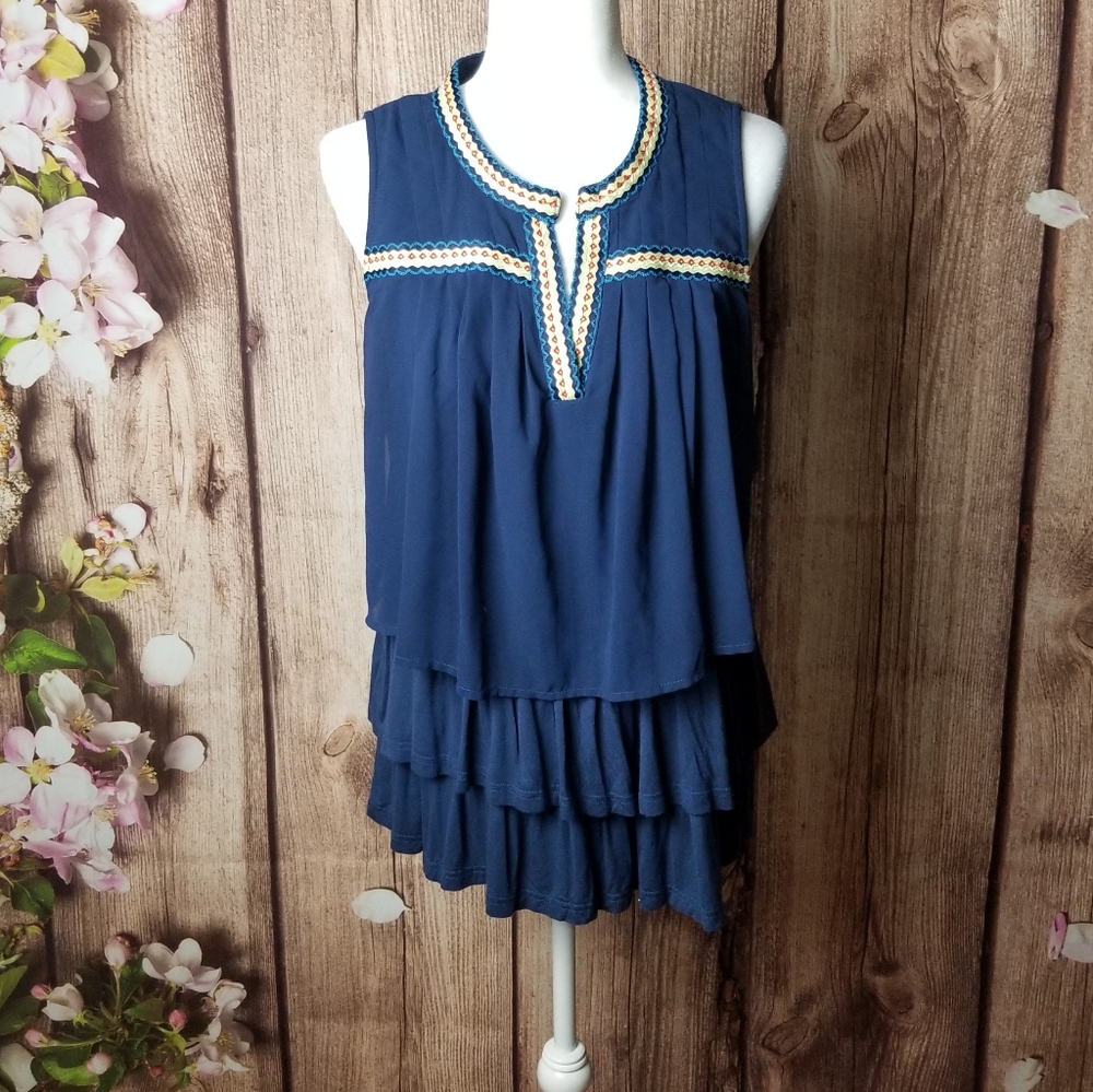 Entro tiered ruffle sleeveless top size M
